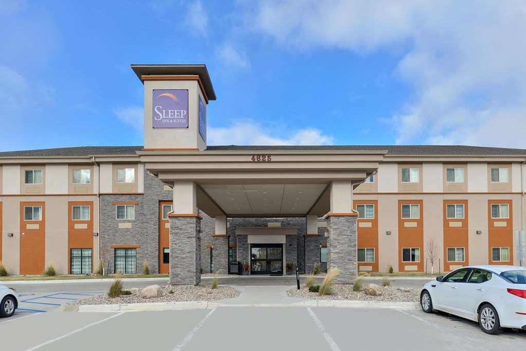 Sleep Inn&Suites Fargo Medical Center Exterior foto